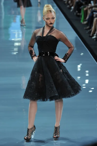 Look 6